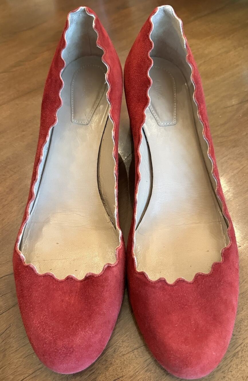 Chloe Lauren Scalloped Suede Block Heel Pumps Raspberry Pink Red EU 39 US 8.5